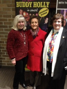 The Winners of tickets.  Colleen and Beverly with Presenter Gloria Gervasoni 